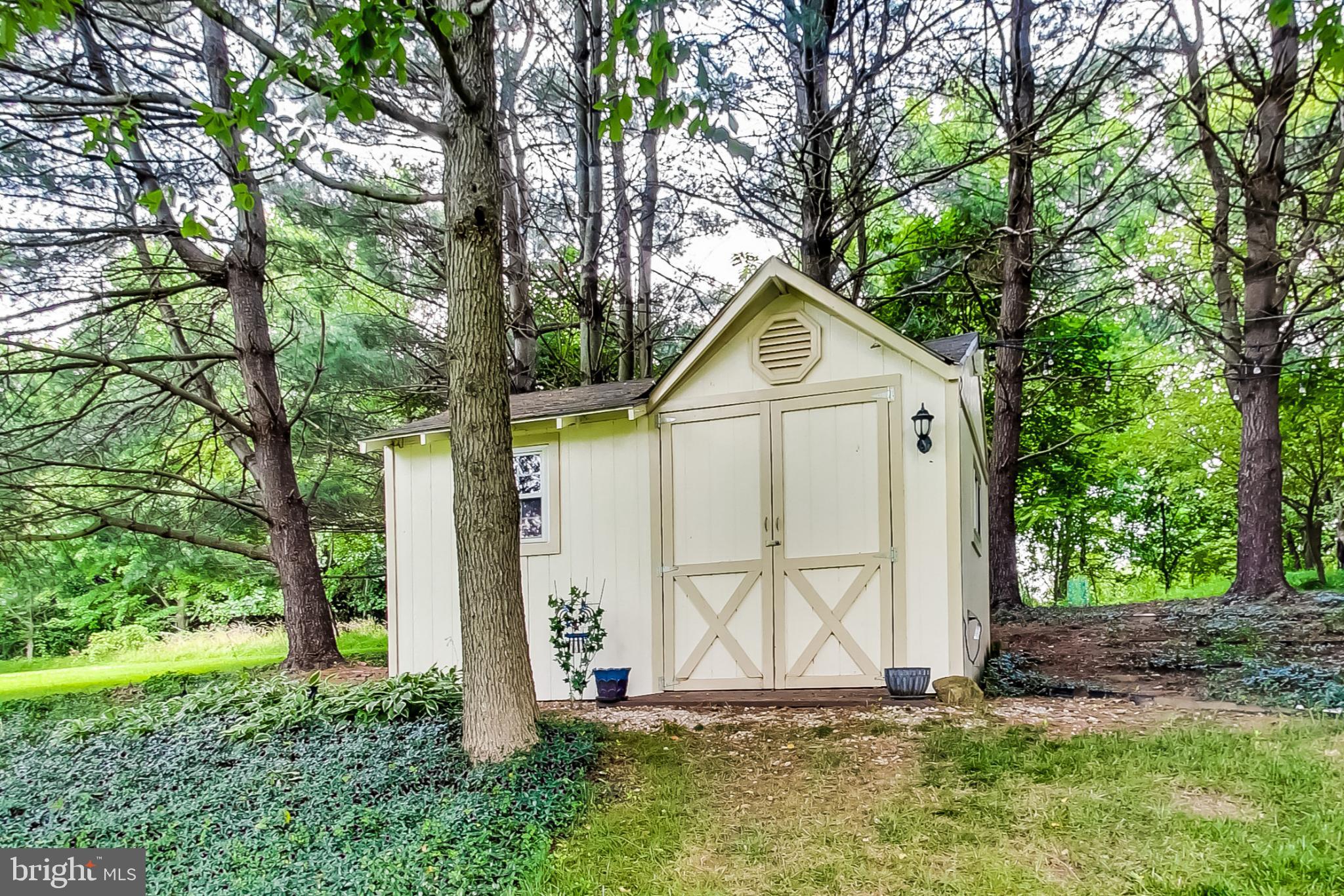 WAVERLY WOODS - Residential