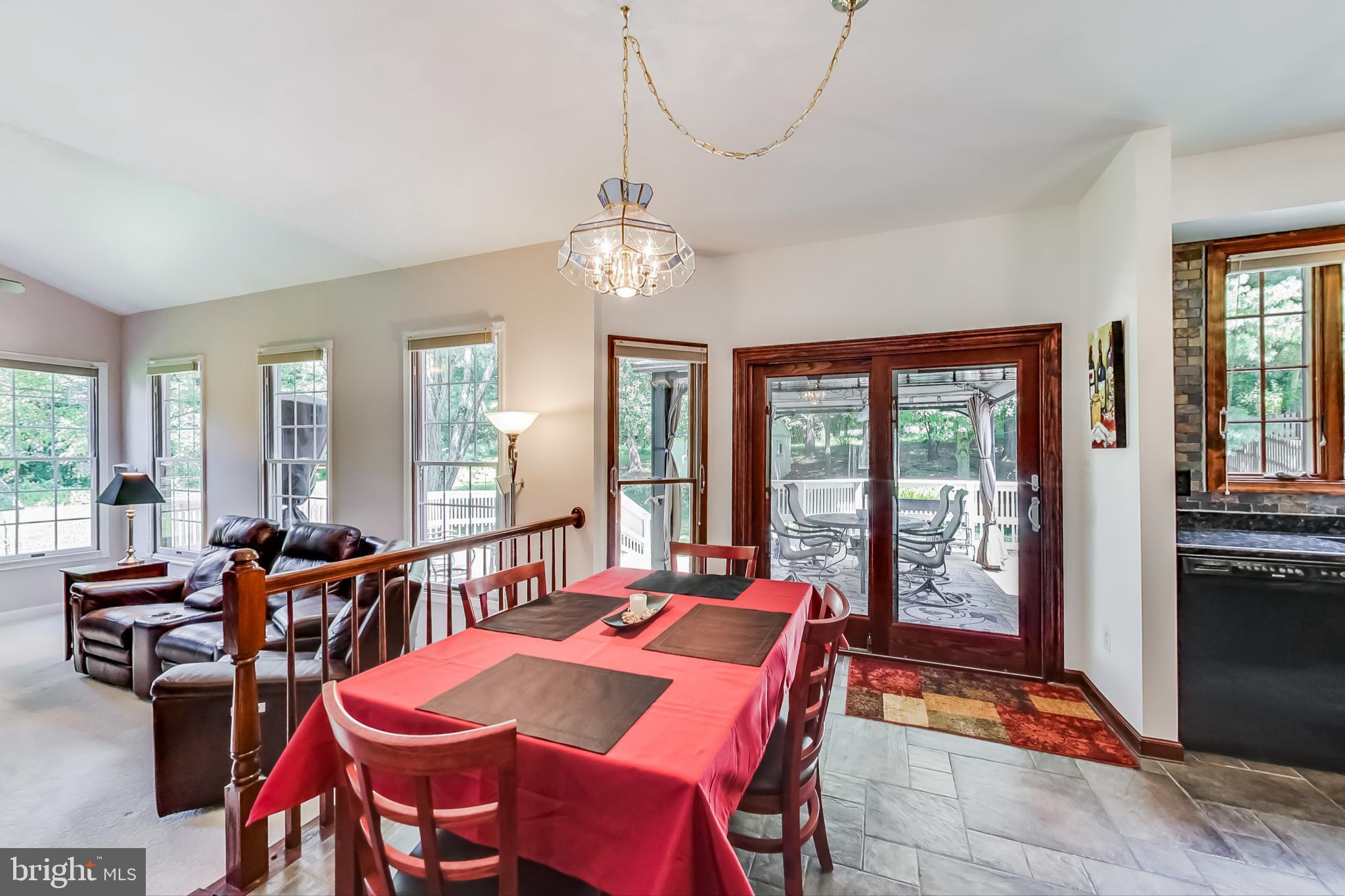 WAVERLY WOODS - Residential