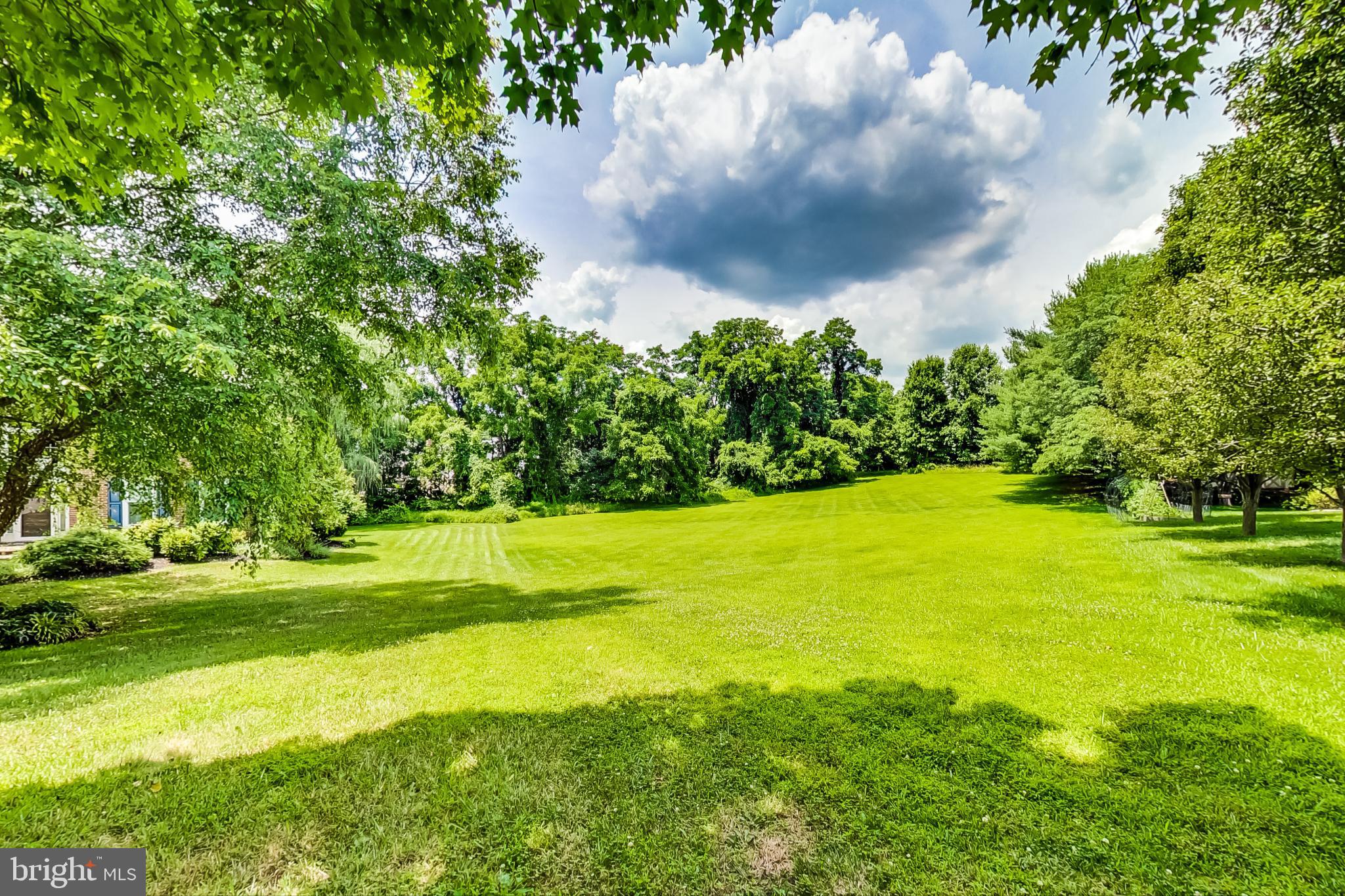 WAVERLY WOODS - Residential