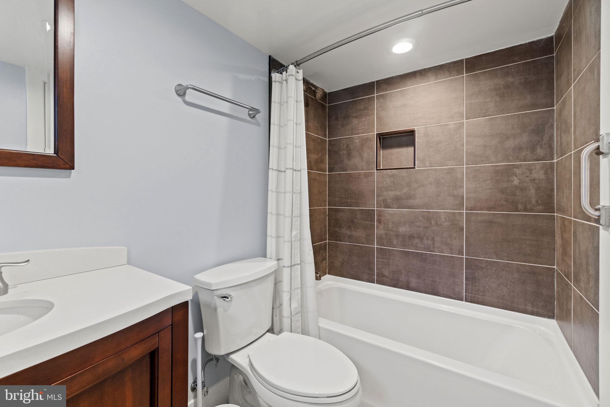 COTTAGE CITY - Residential