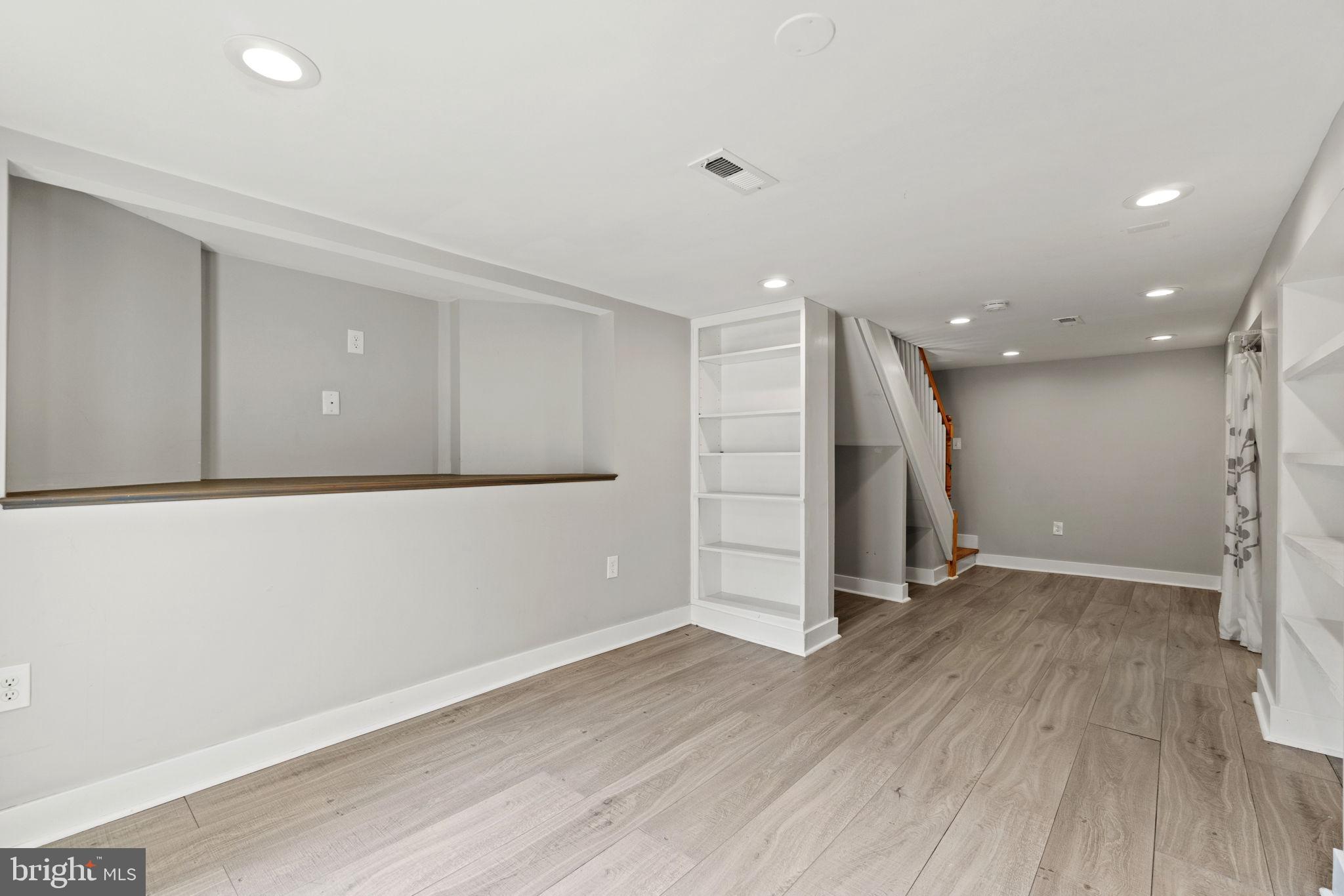 COTTAGE CITY - Residential