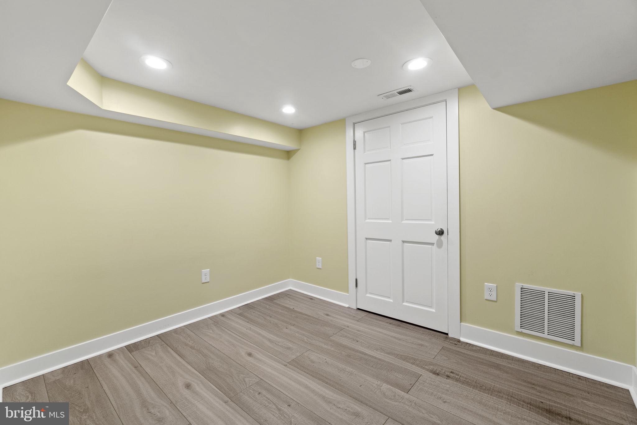 COTTAGE CITY - Residential