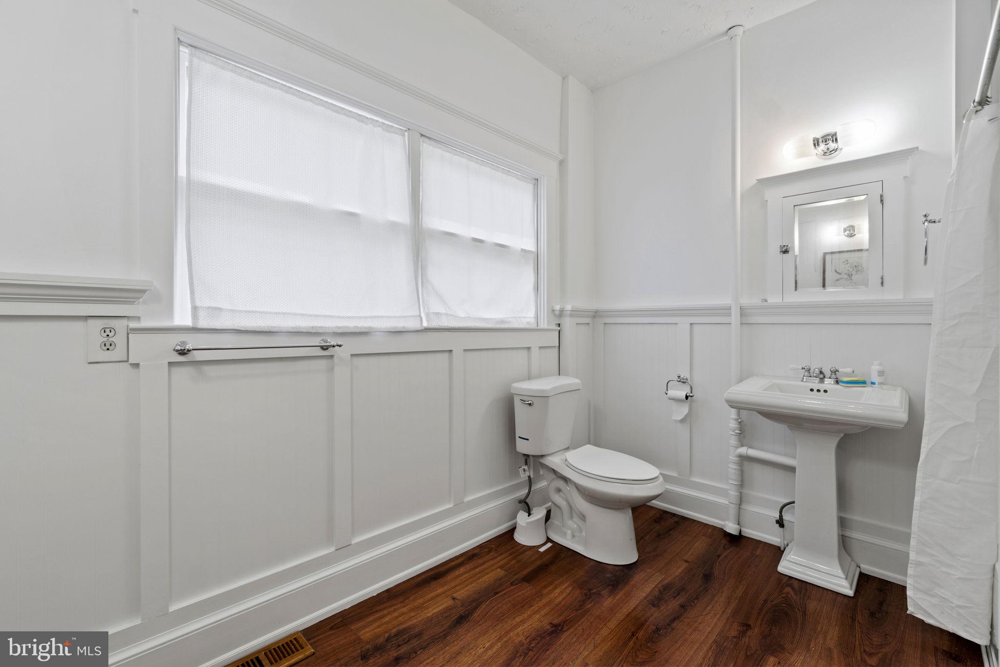 COTTAGE CITY - Residential