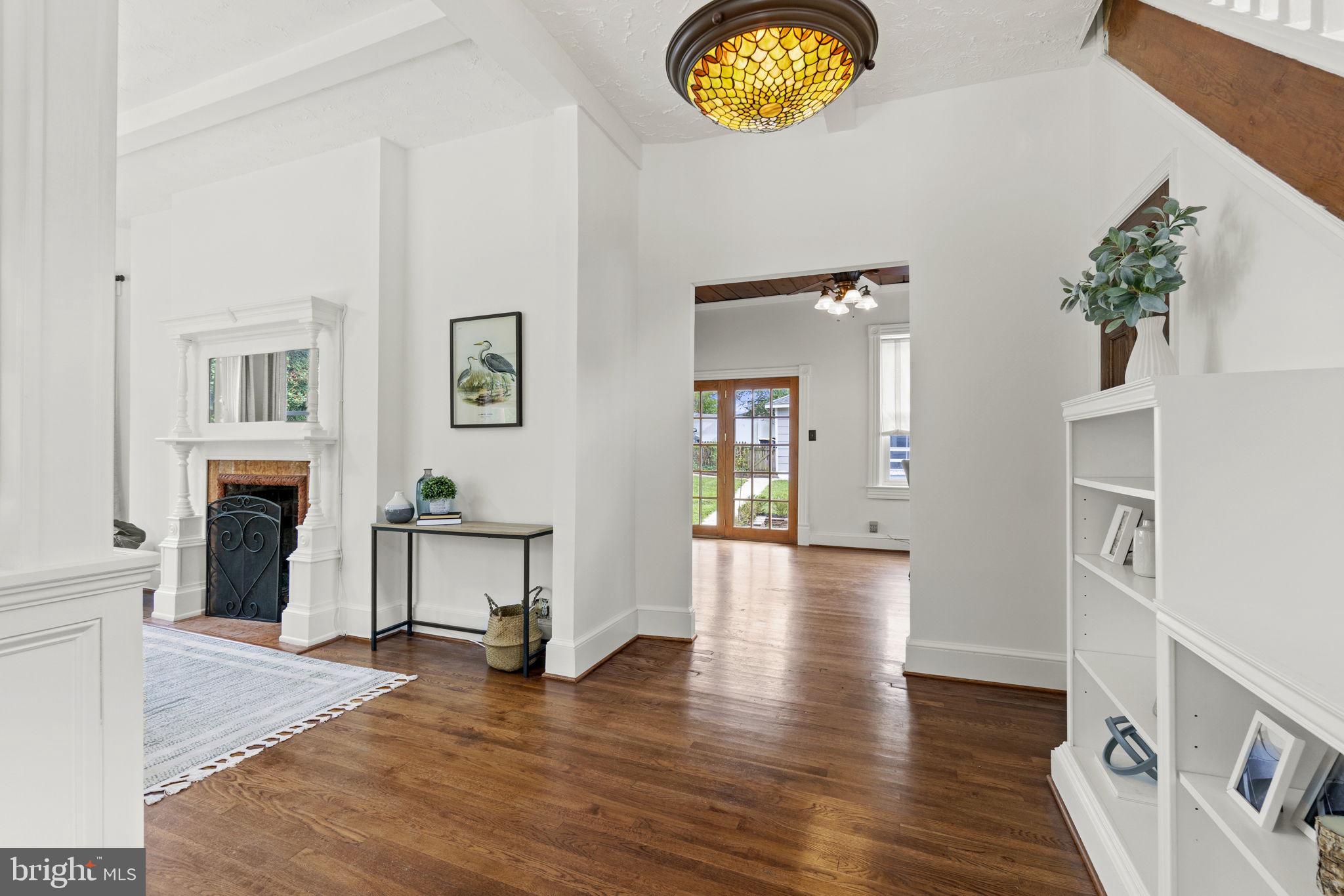 COTTAGE CITY - Residential