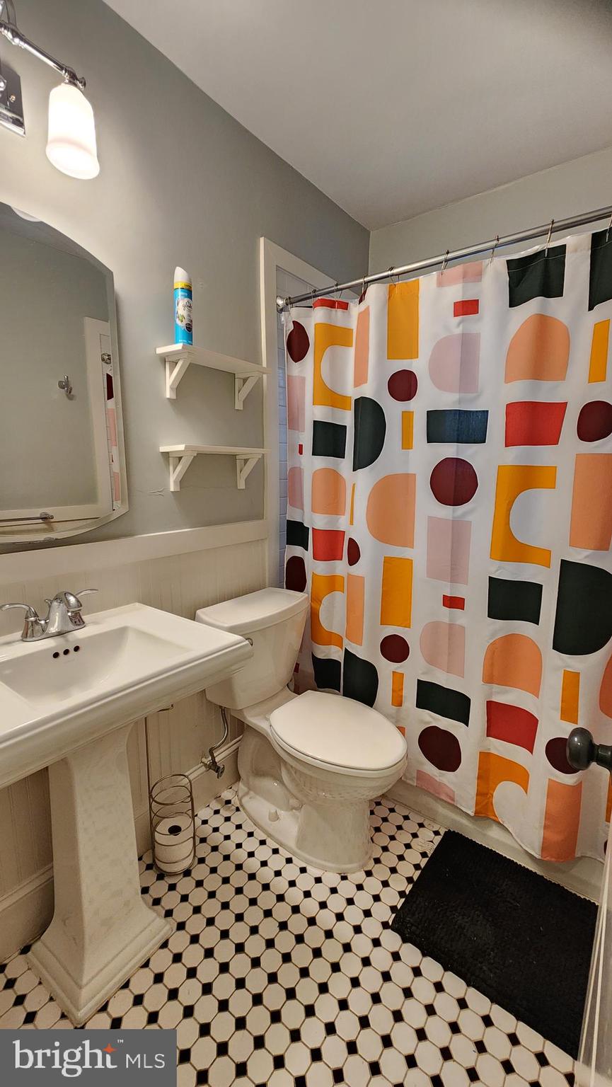 BEARINGS SOUTH - Residential Lease