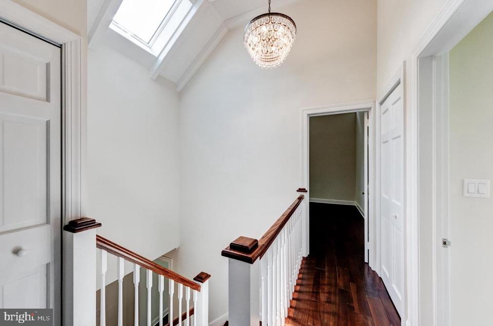 FLOURTOWN - Residential