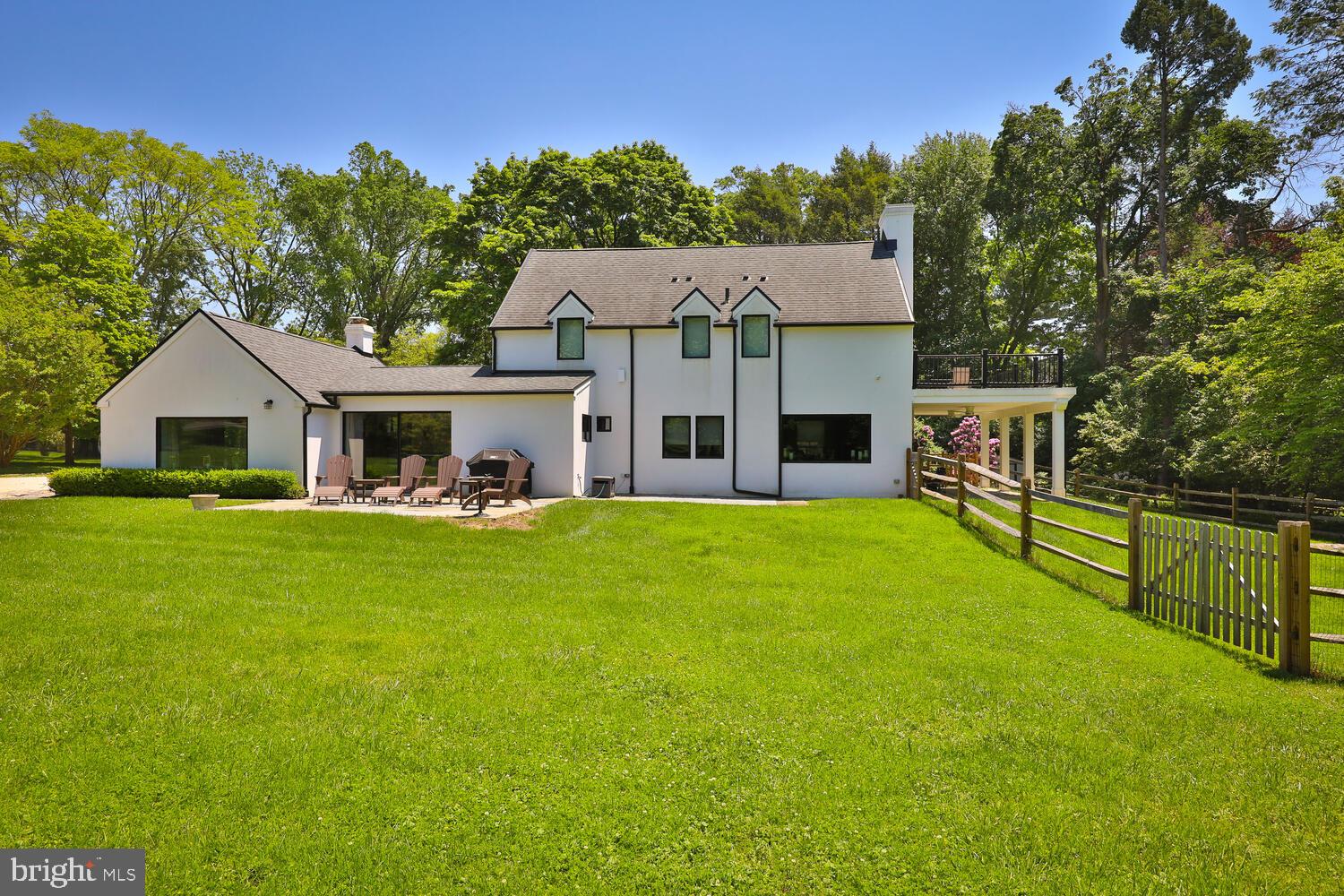 FLOURTOWN - Residential