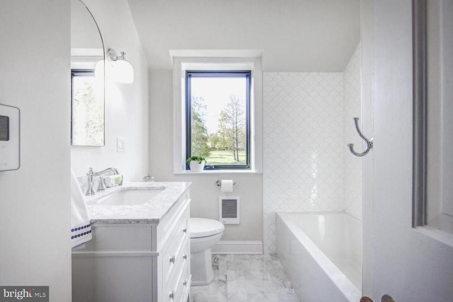 FLOURTOWN - Residential