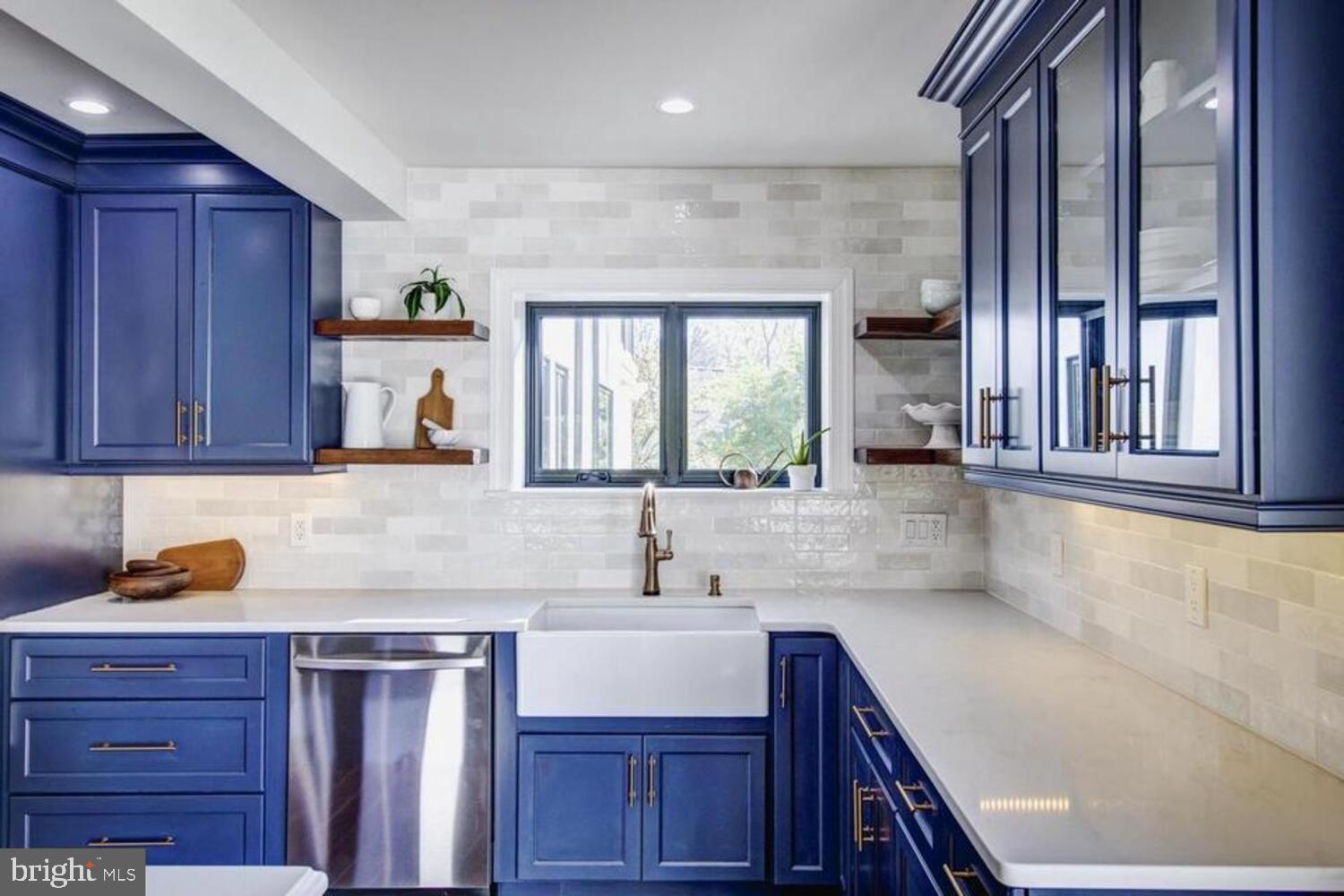 FLOURTOWN - Residential