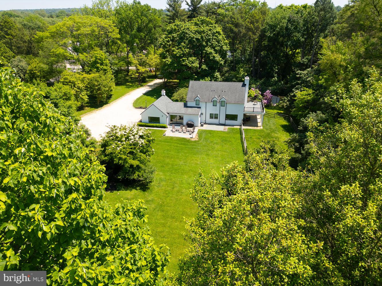 FLOURTOWN - Residential