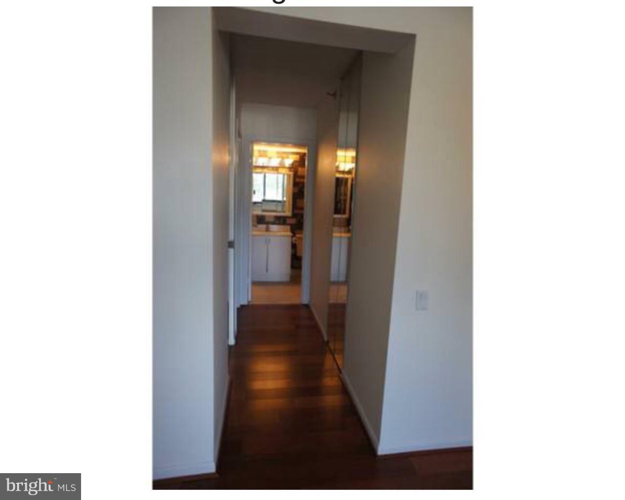 LOGAN SQUARE - Residential Lease