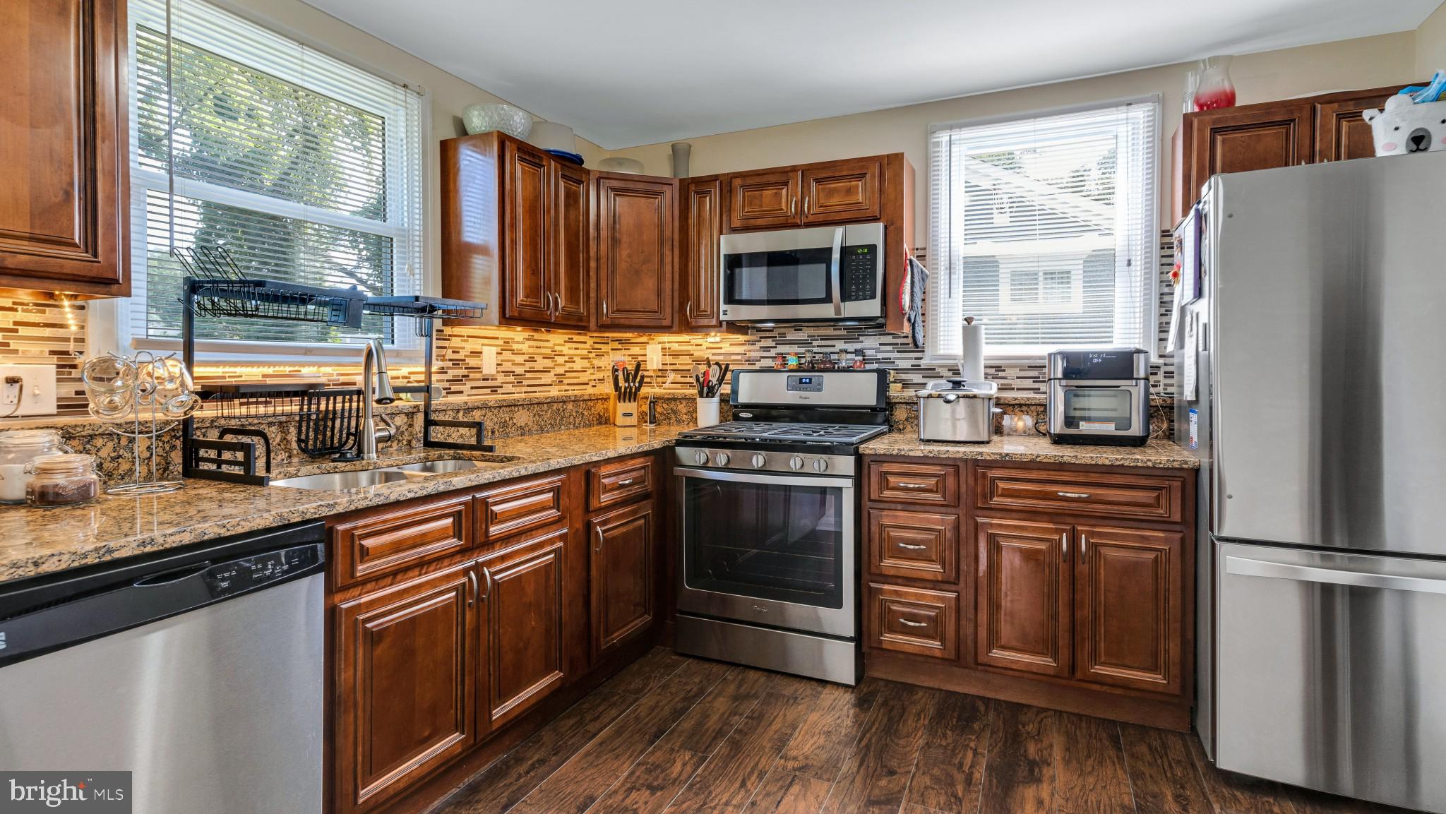 KERBY HILL - Residential