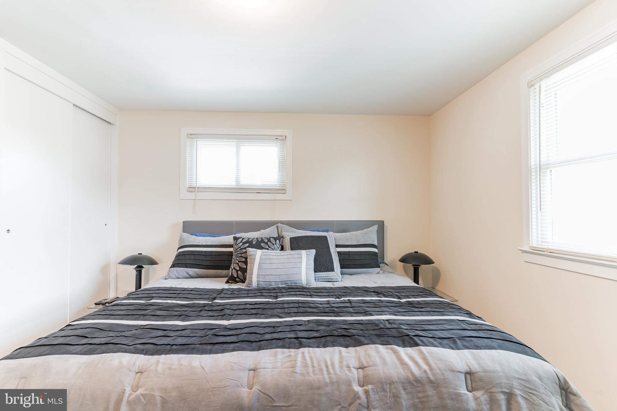 KERBY HILL - Residential