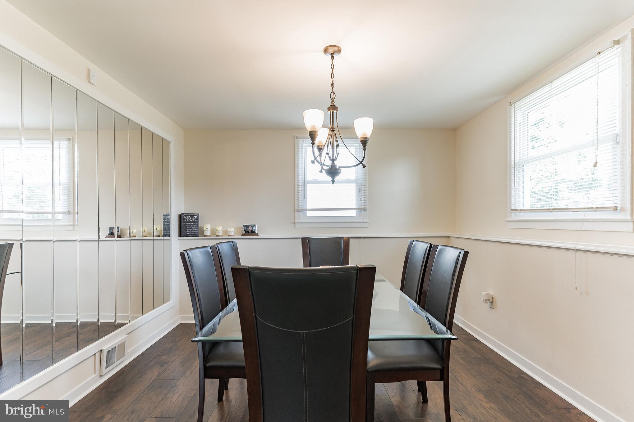 KERBY HILL - Residential