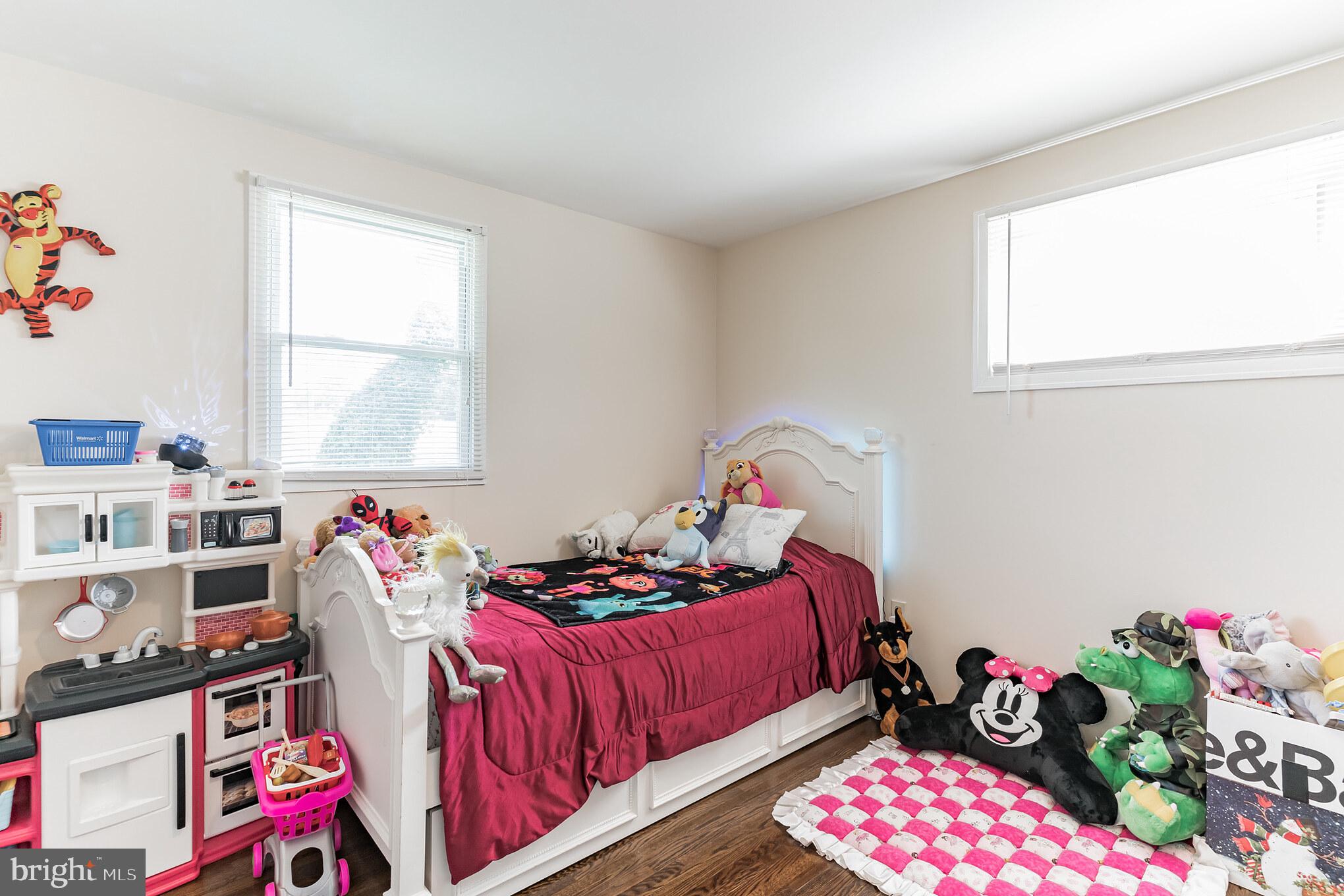 KERBY HILL - Residential