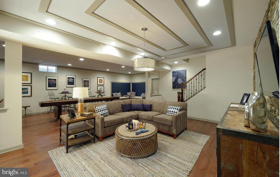 HILLS OF AQUIA - Residential Lease