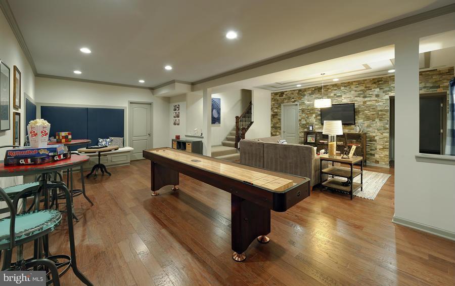 HILLS OF AQUIA - Residential Lease