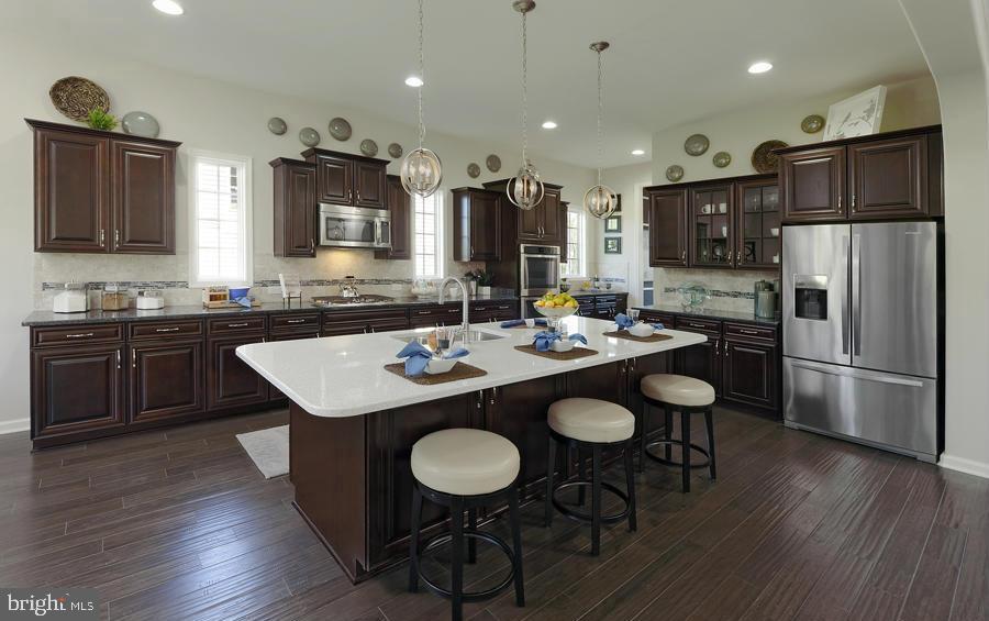 HILLS OF AQUIA - Residential Lease