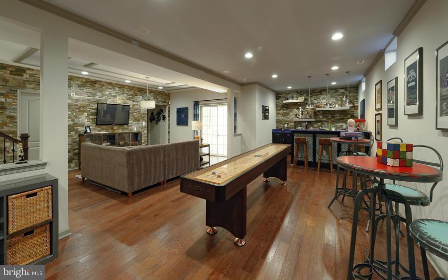 HILLS OF AQUIA - Residential Lease