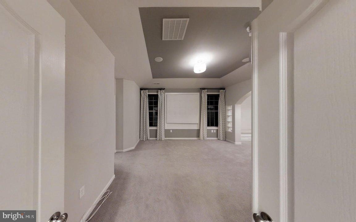 HILLS OF AQUIA - Residential Lease