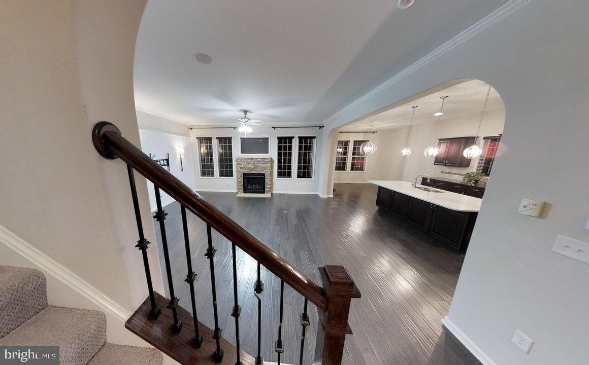 HILLS OF AQUIA - Residential Lease