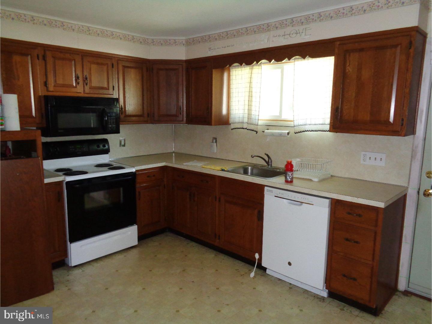 CHEROKEE RANCH - Residential