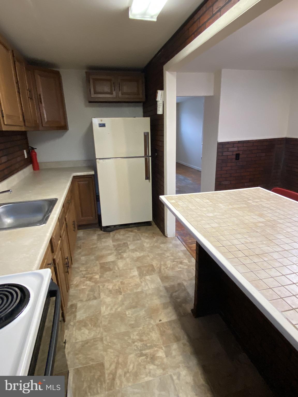 COLLEGE PARK - Residential