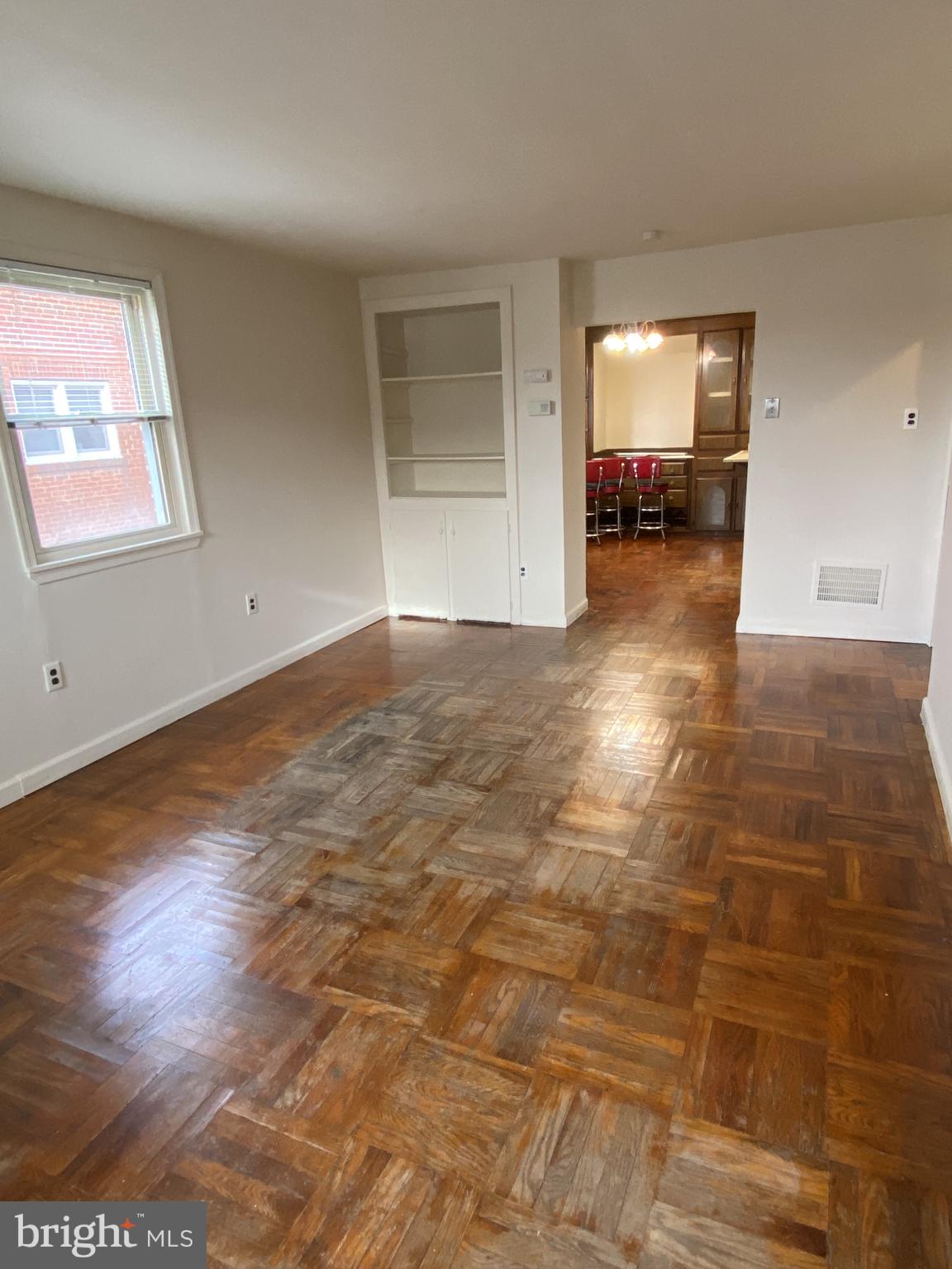 COLLEGE PARK - Residential