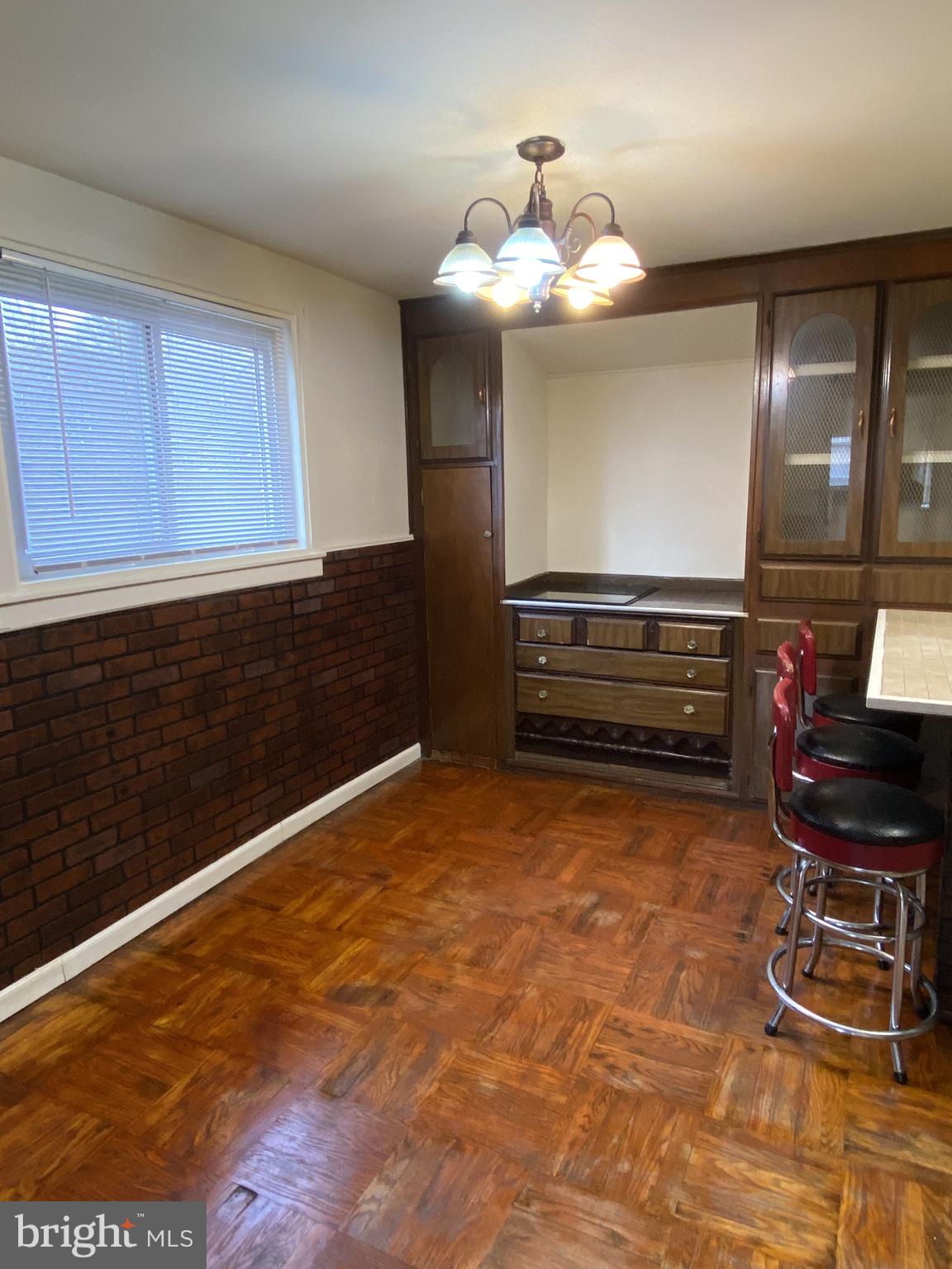 COLLEGE PARK - Residential