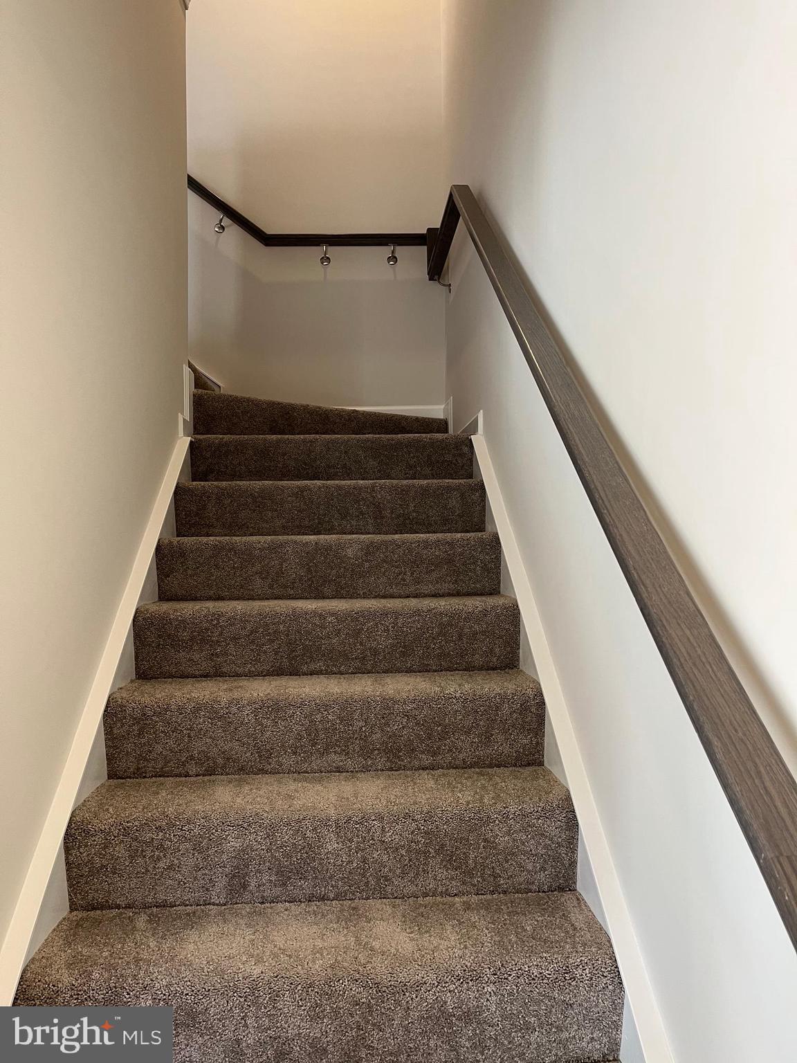 WILLOW GLEN - Residential Lease