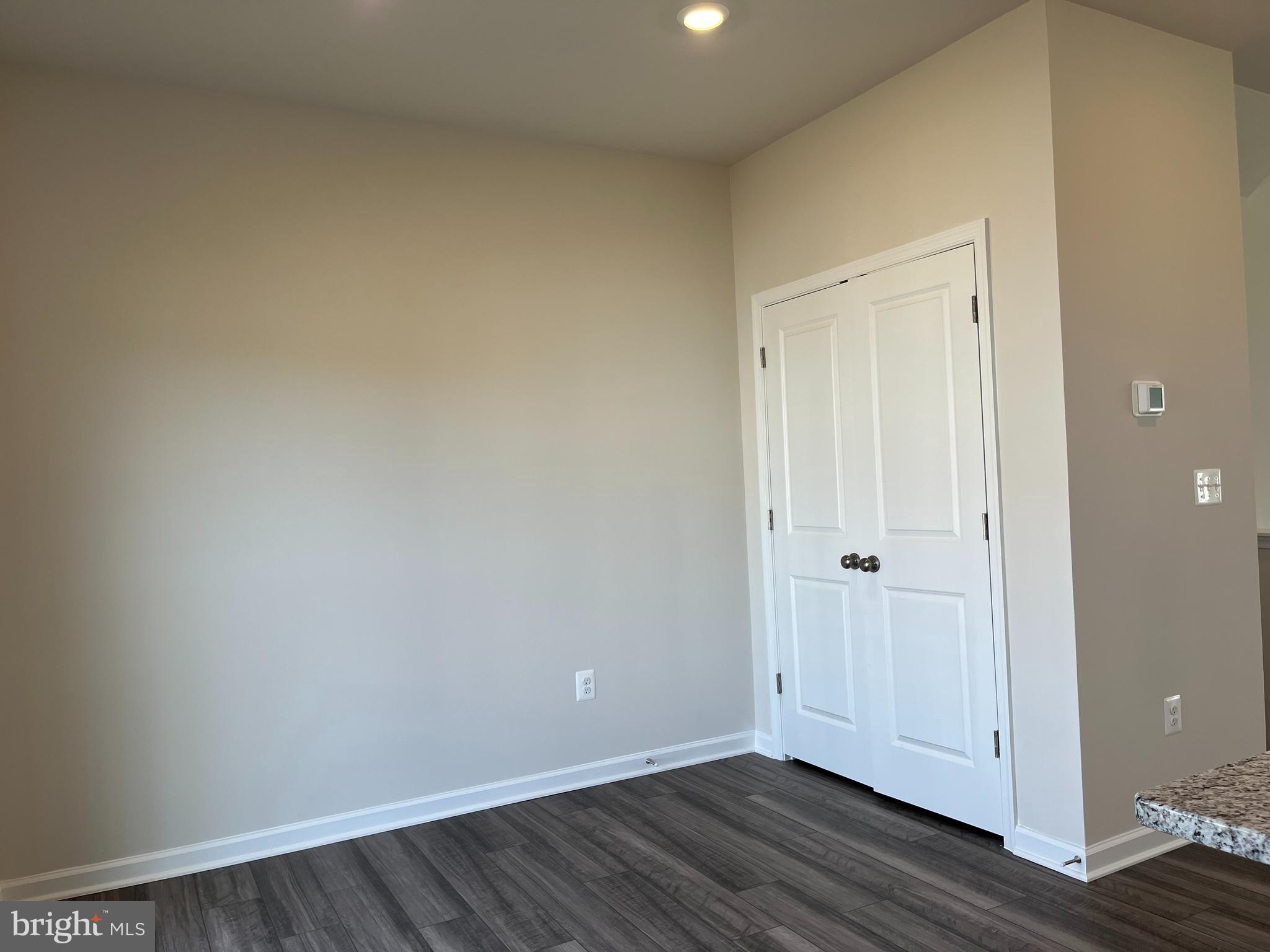 WILLOW GLEN - Residential Lease
