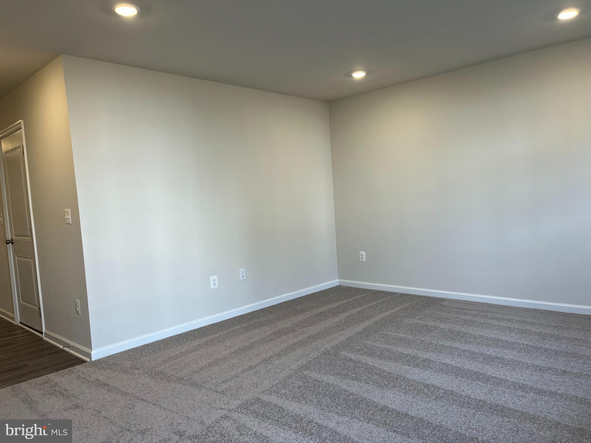 WILLOW GLEN - Residential Lease