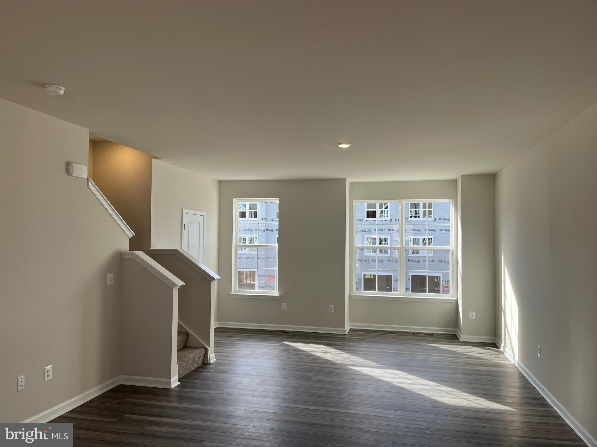 WILLOW GLEN - Residential Lease