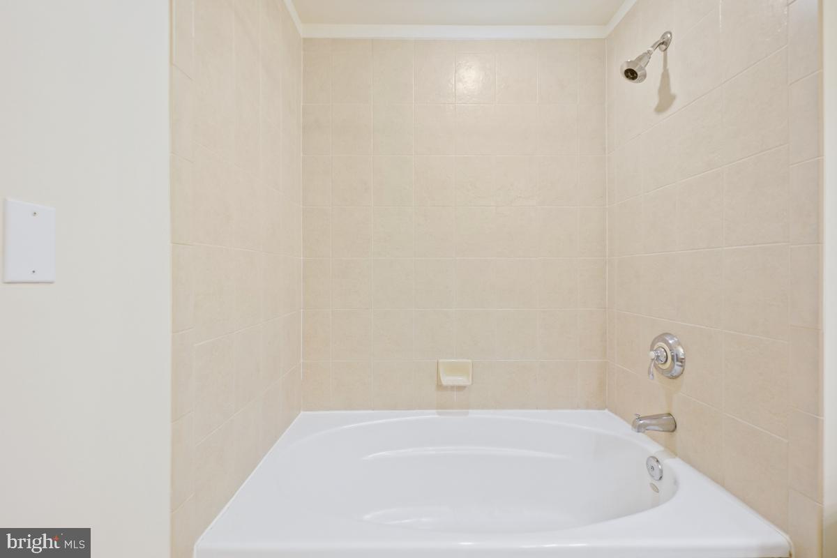 BALLSTON - Residential