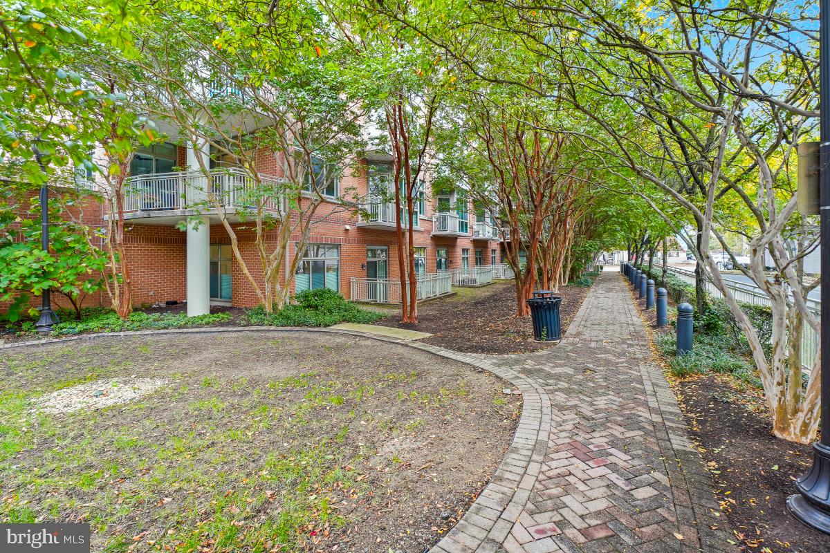 BALLSTON - Residential