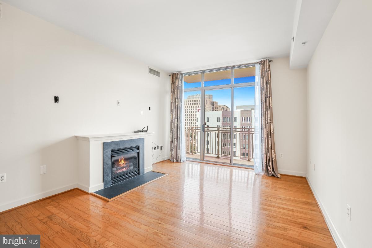 BALLSTON - Residential