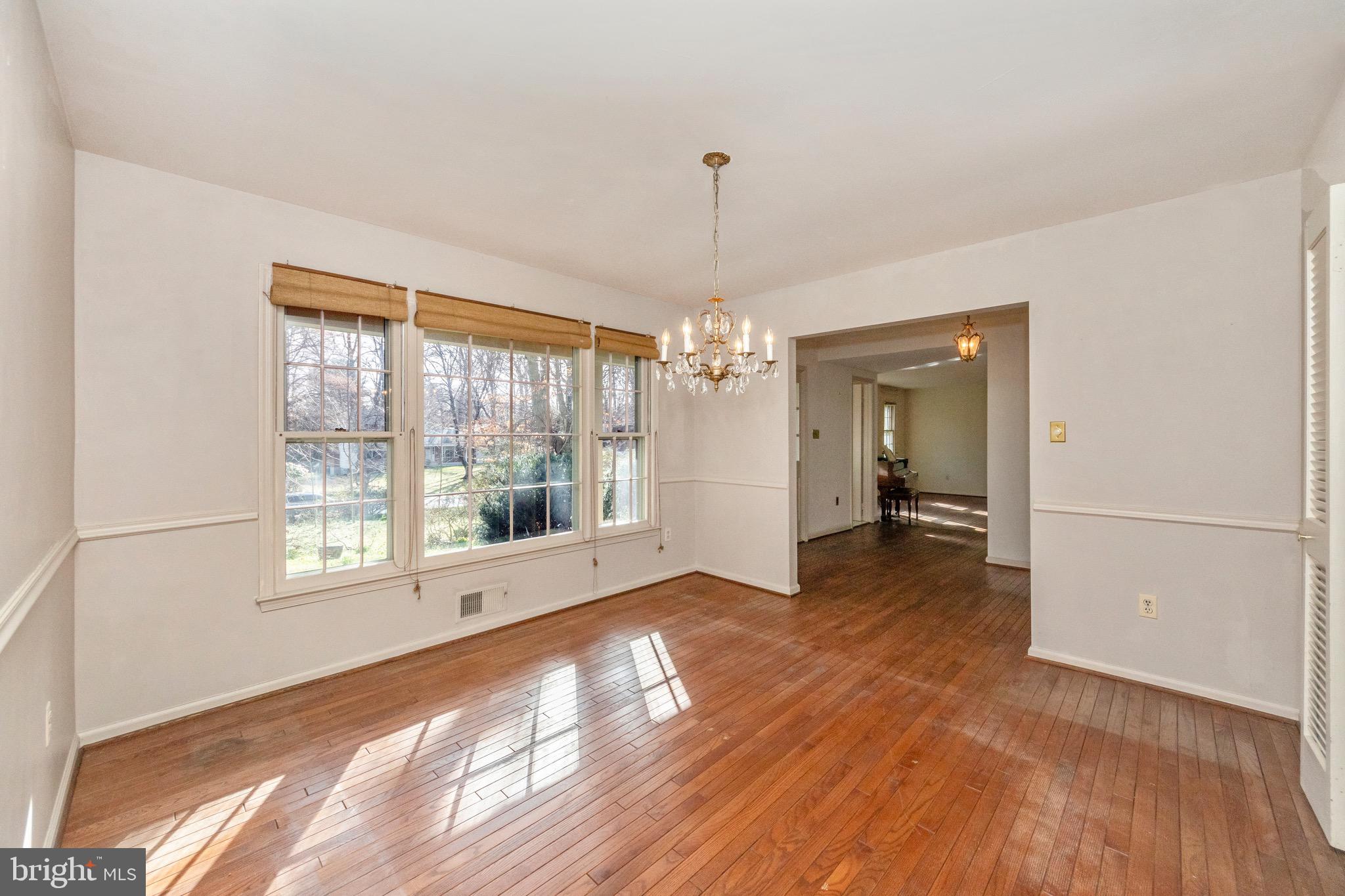 BEAVERBROOK - Residential