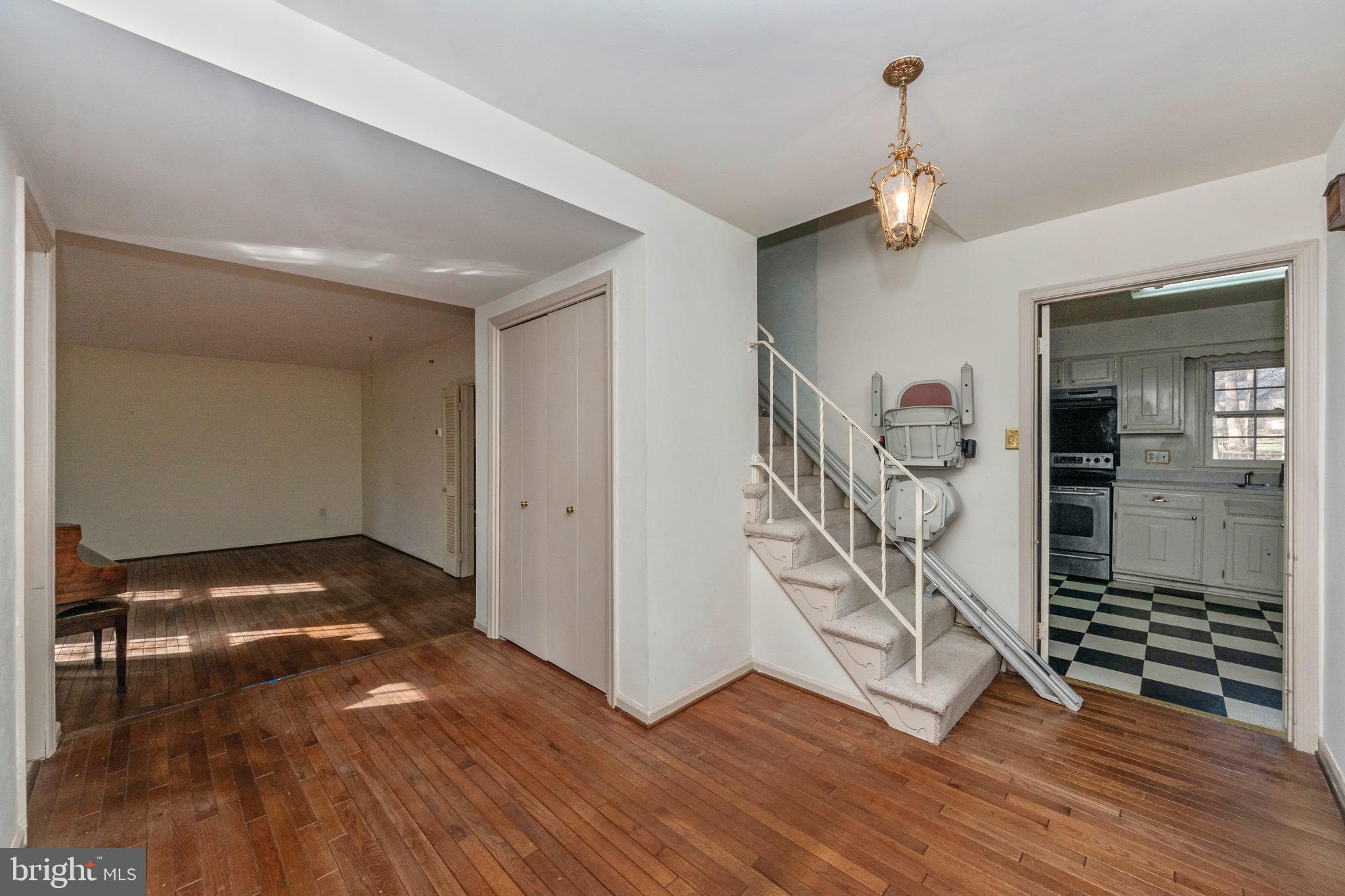 BEAVERBROOK - Residential