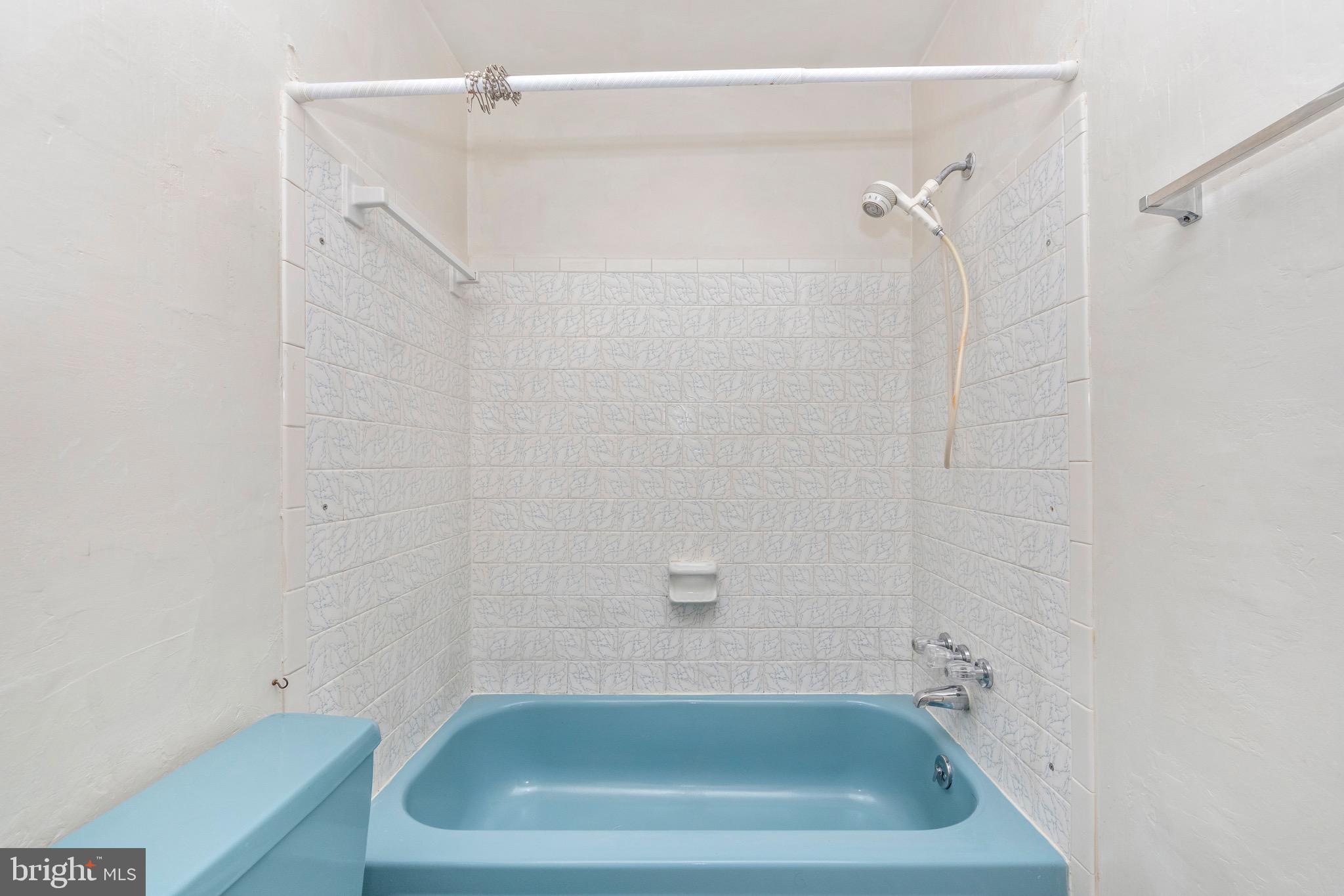 BEAVERBROOK - Residential