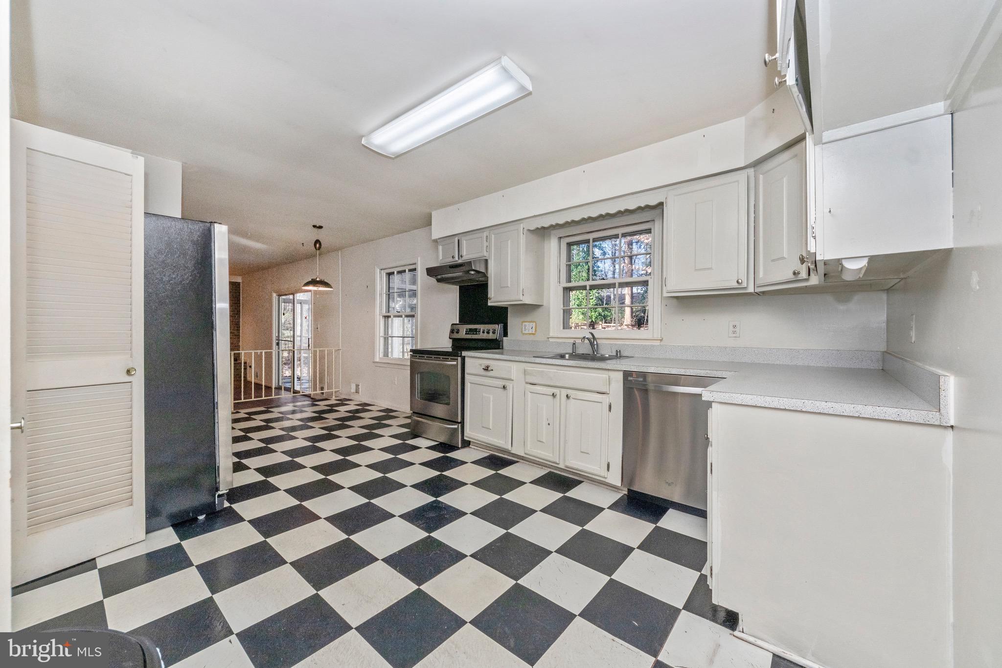 BEAVERBROOK - Residential