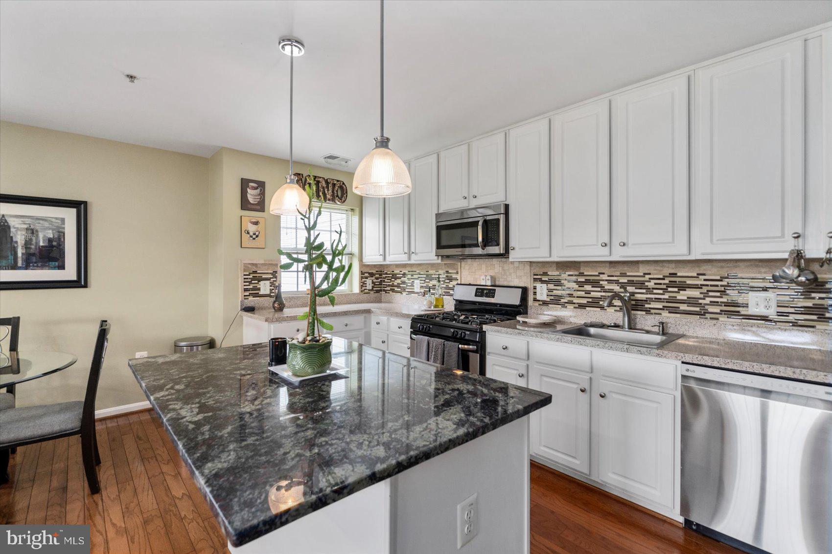 BECKETT GREEN - Residential