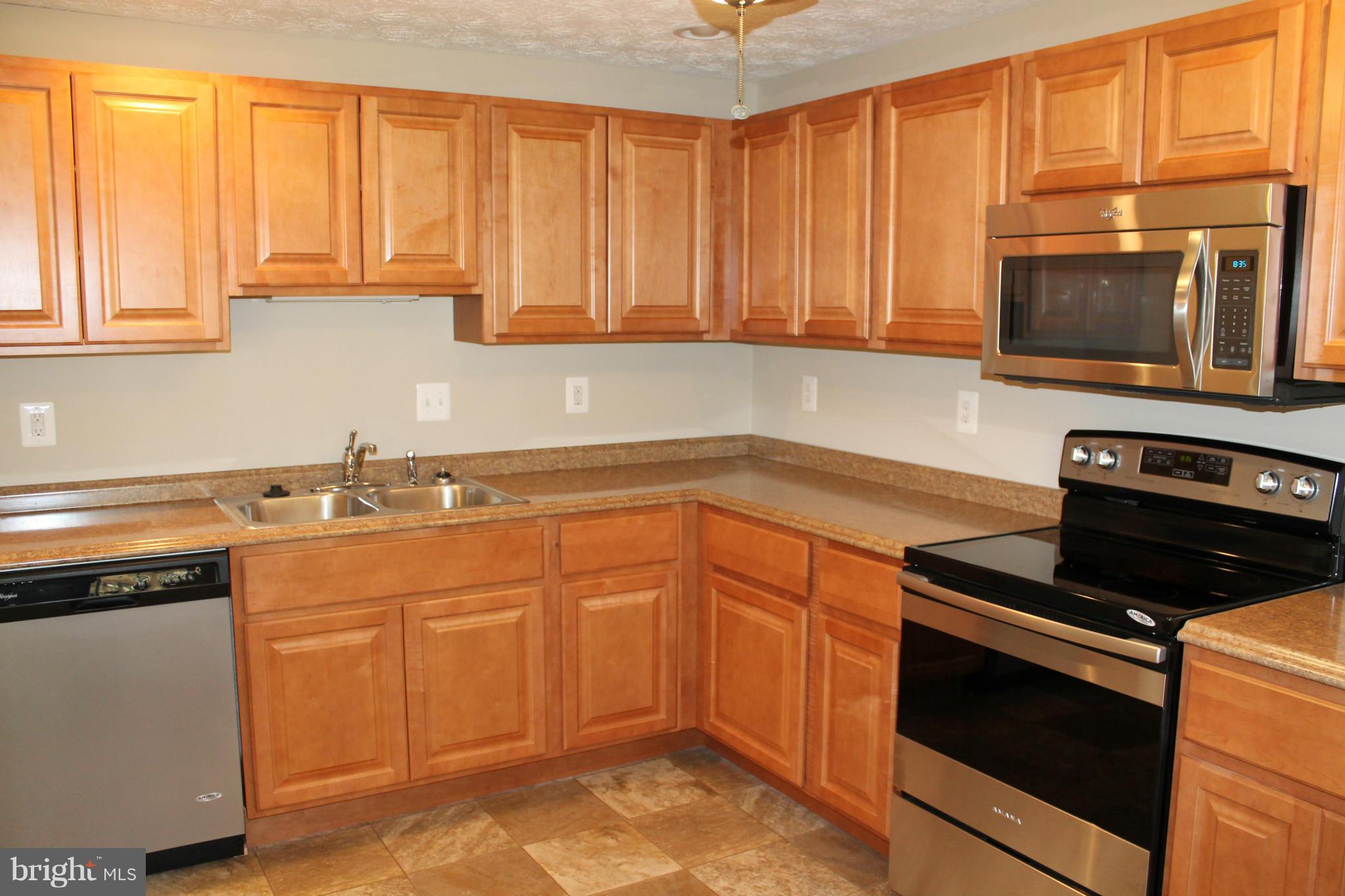 WEST SHORE - Residential