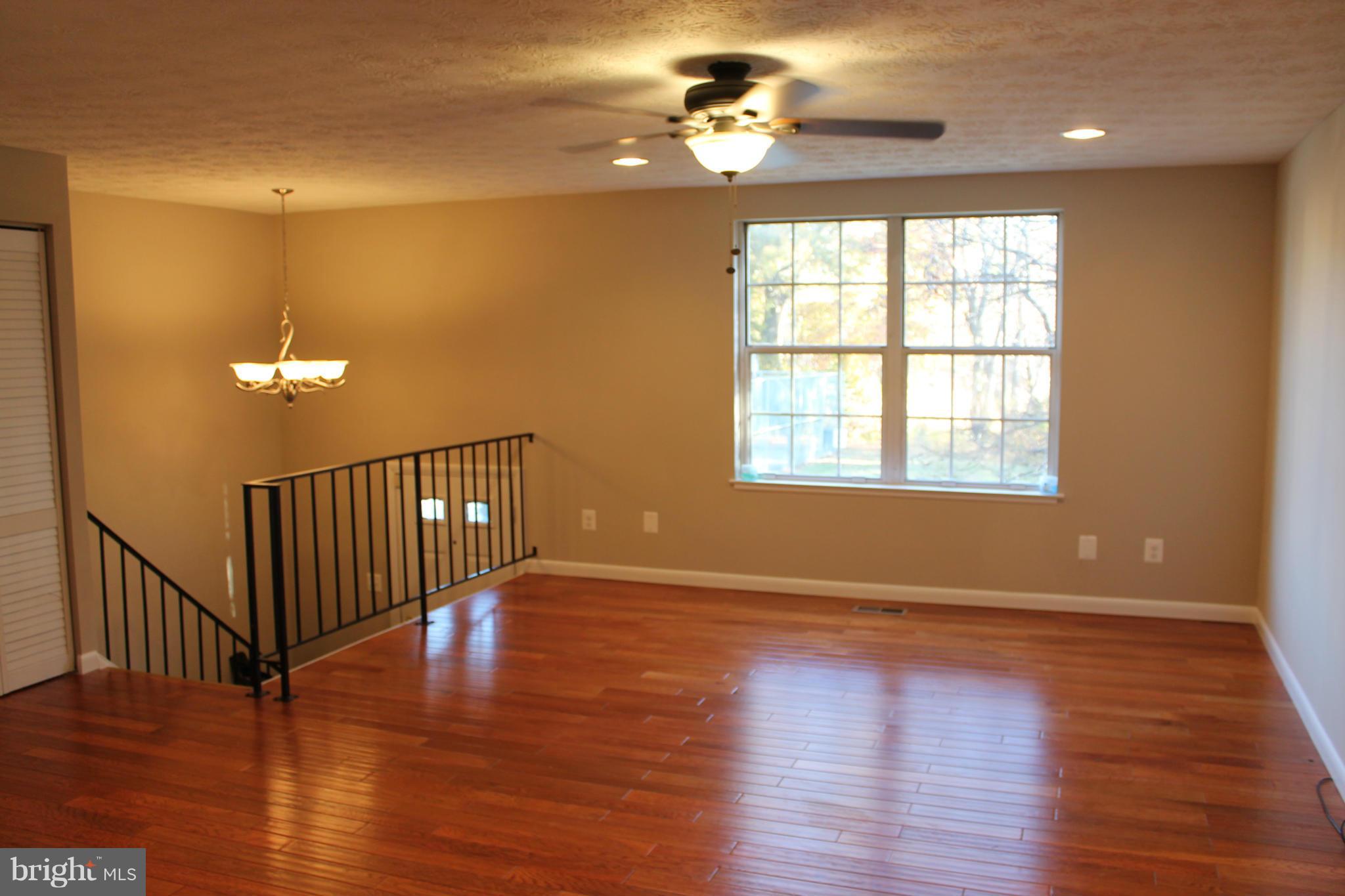 WEST SHORE - Residential