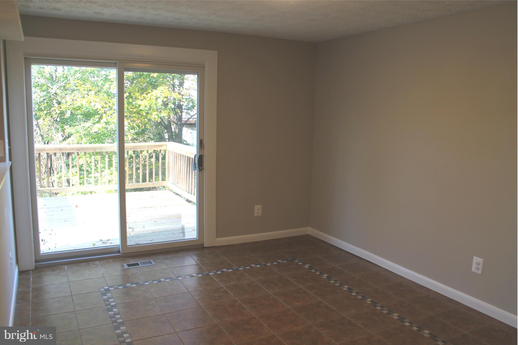 WEST SHORE - Residential