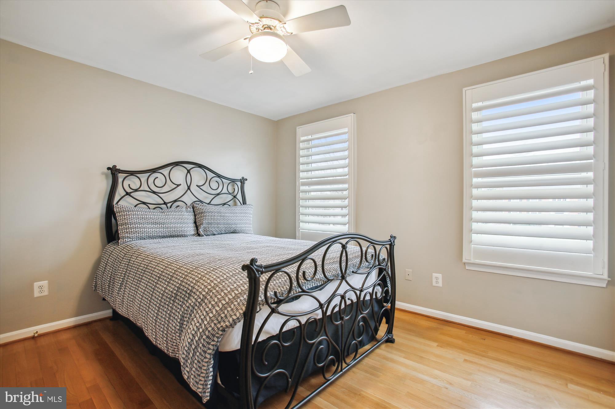 CROSSPOINTE - Residential