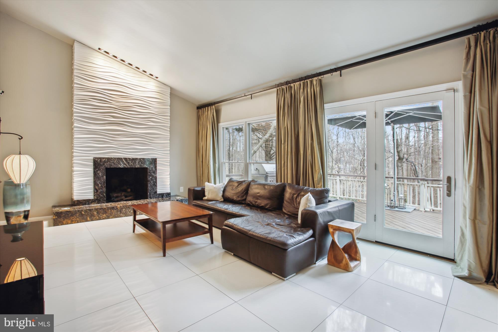 CROSSPOINTE - Residential