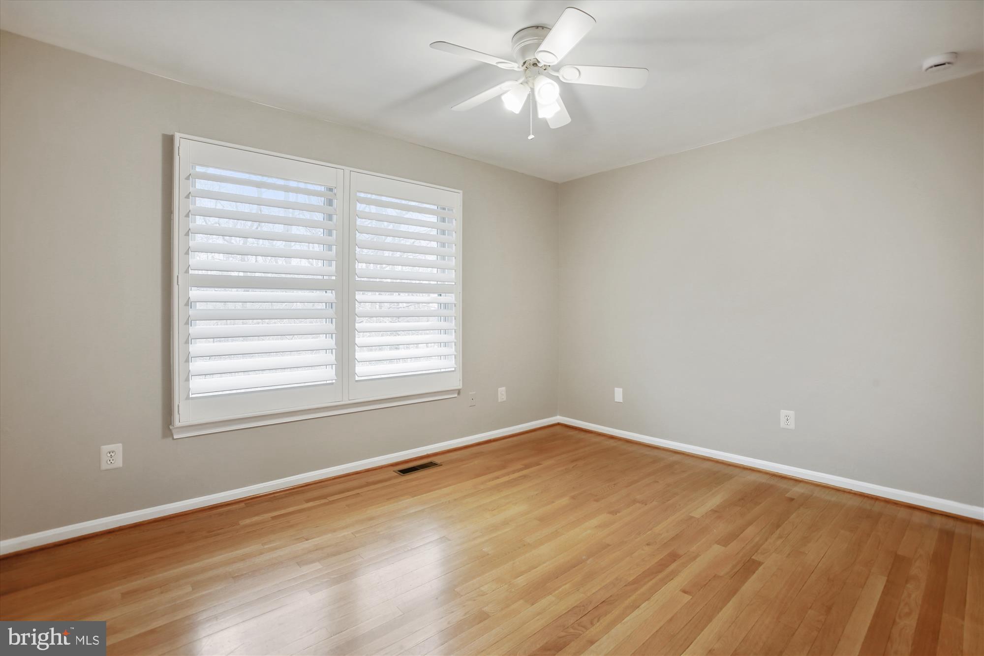 CROSSPOINTE - Residential