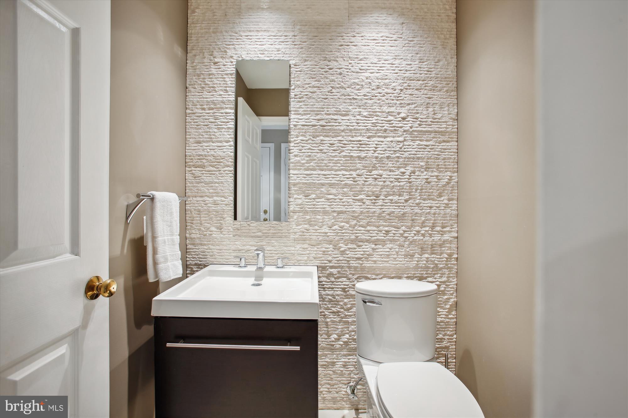 CROSSPOINTE - Residential