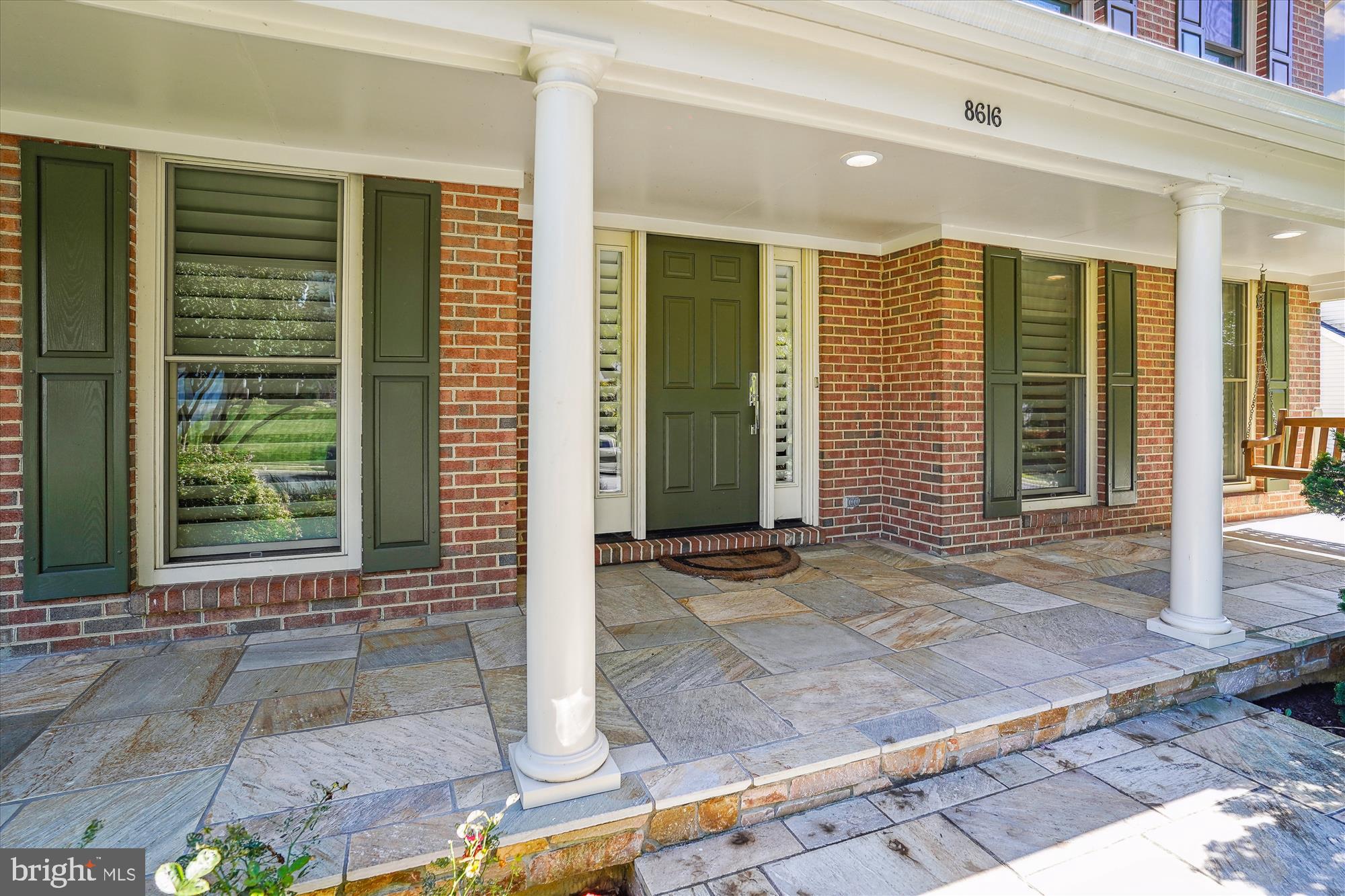 CROSSPOINTE - Residential