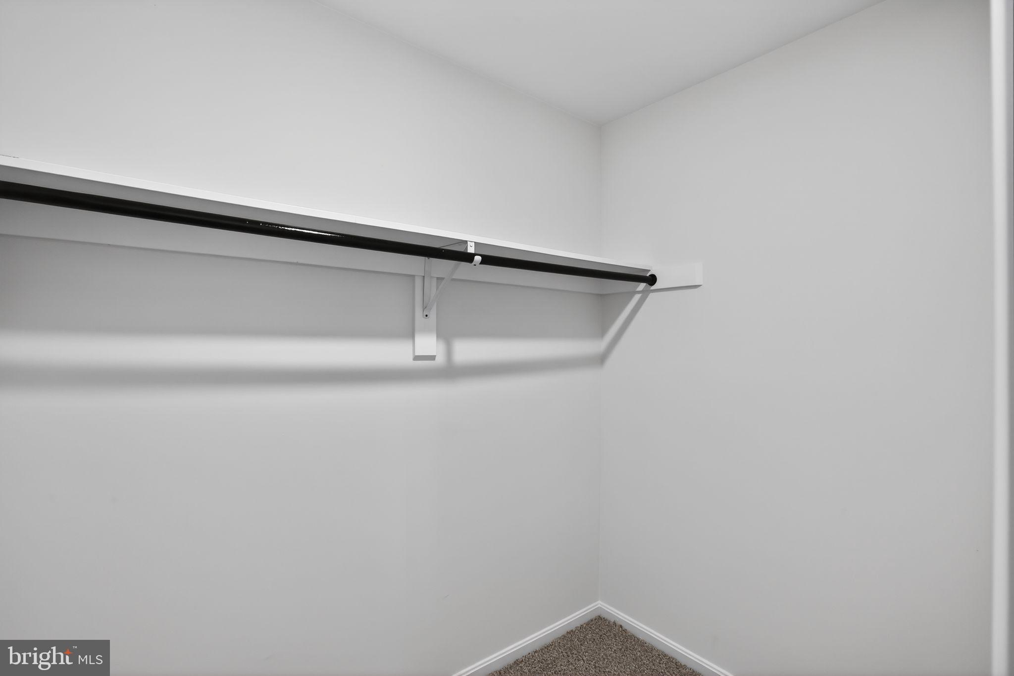 RYON WOODS SUB - Residential